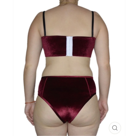 Hoaka Swimwear Bundle Of 2 Wine Velvet Bikini Set - Picture 8 of 16